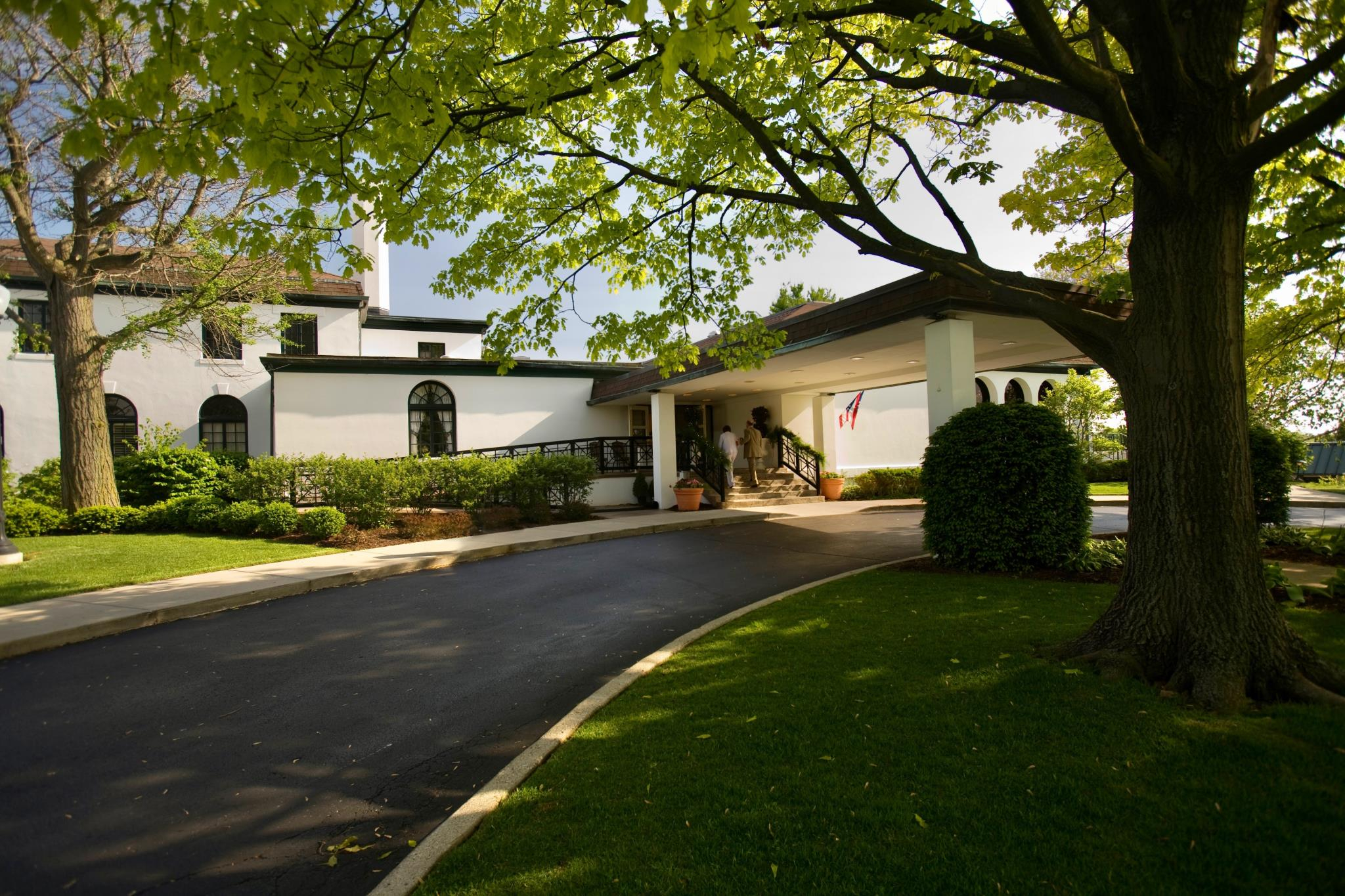 Dayton Country Club wedding venue entrance Ohio
