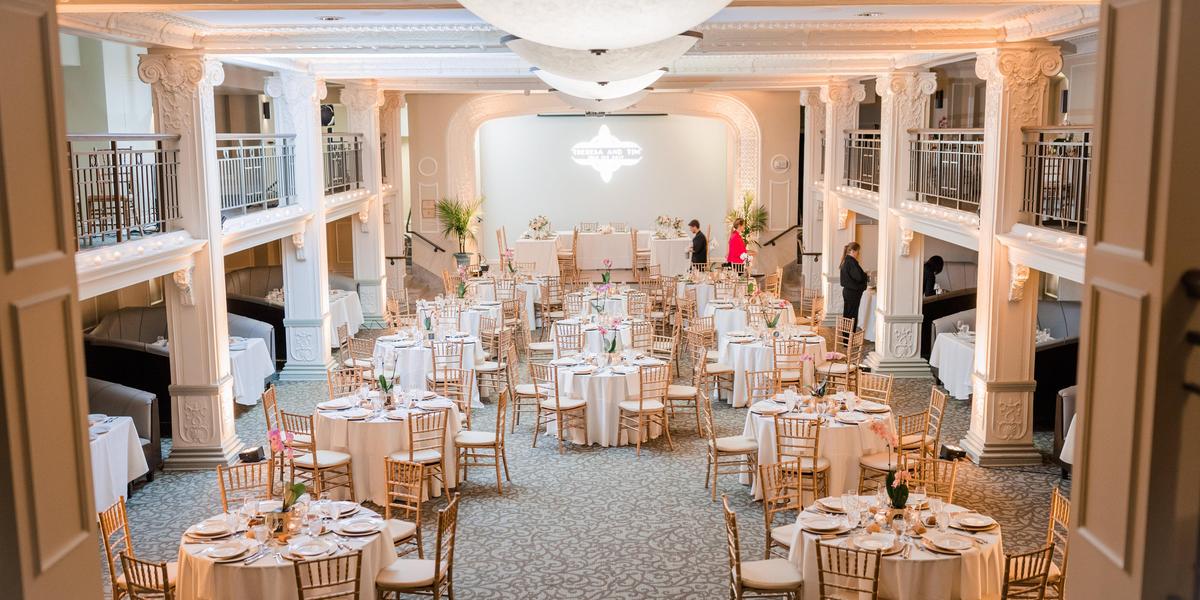 Best wedding venues in Hamilton Ohio - elegant banquet hall reception setting
